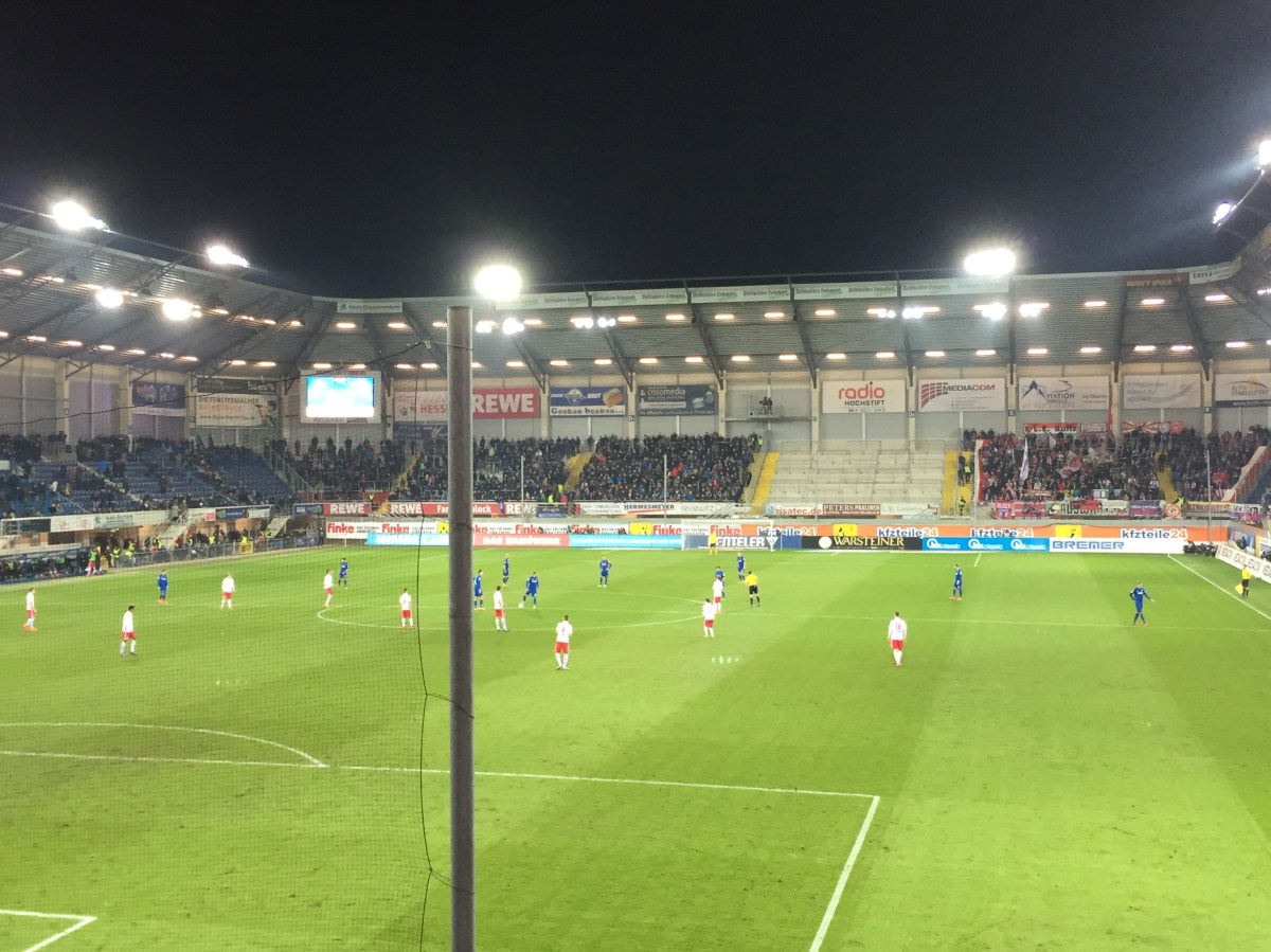 Kalt, Flutlicht, Spektakel? Vorschau&nbsp;SCP-HFC